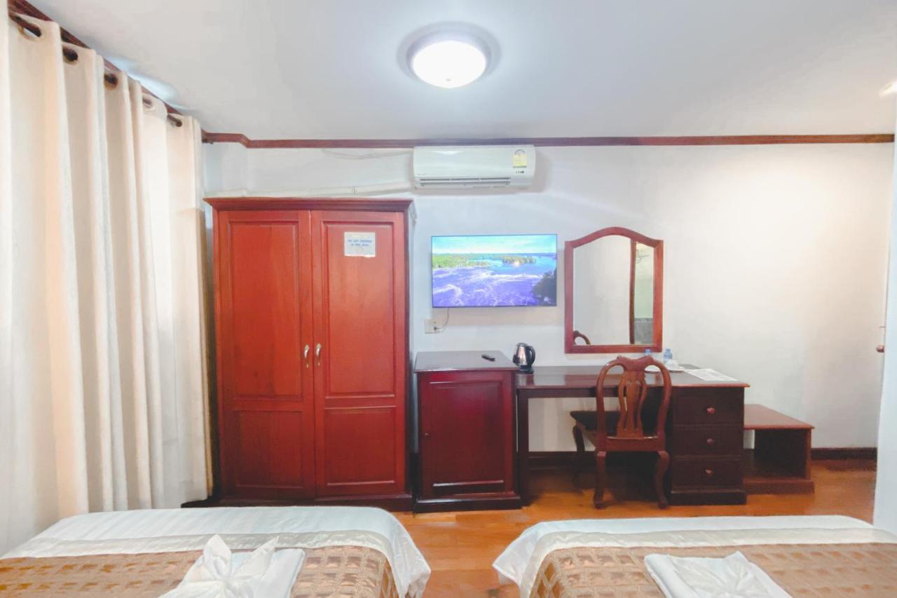 Khampiane1 Hotel Ban Nongdouang Zewnętrze zdjęcie