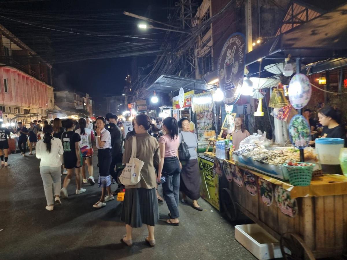 Khampiane1 Hotel Ban Nongdouang Zewnętrze zdjęcie